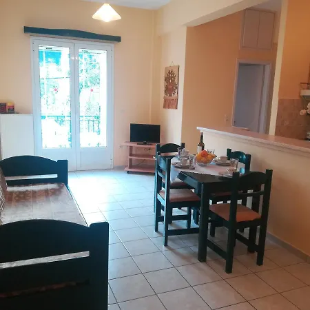Konstantinos Apartment *