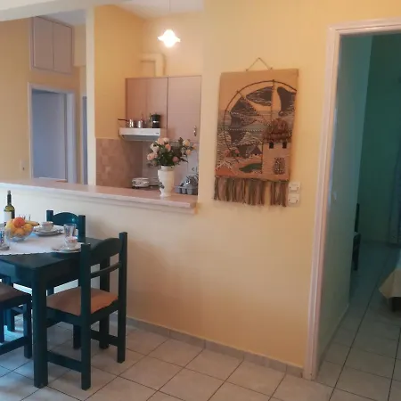 Konstantinos Apartment